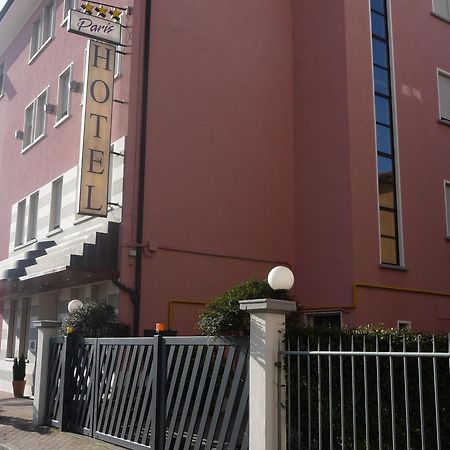 Hotel Paris Mestre Esterno foto