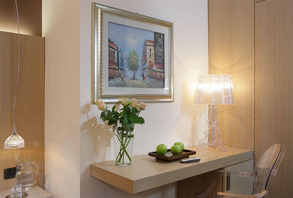 Hotel Paris Mestre Esterno foto
